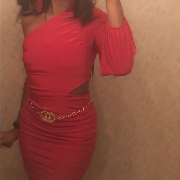 Saints 21 Red asymmetric top dress - Picture 2 of 5